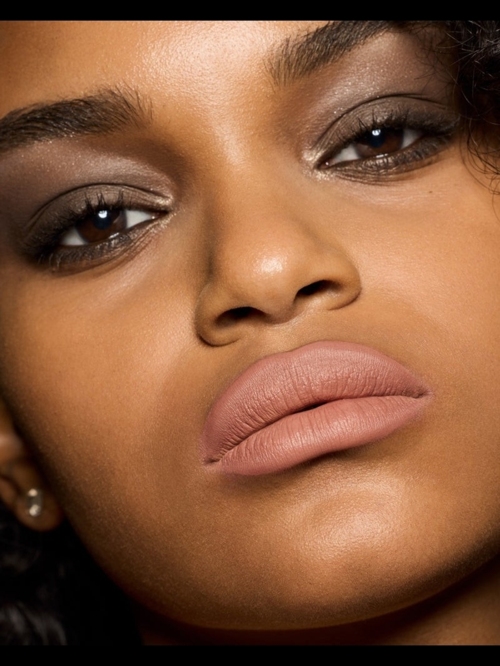 Fenty Beauty Stunna Lip Paint Longwear Fluid Lip Color - Picture 5 of 7